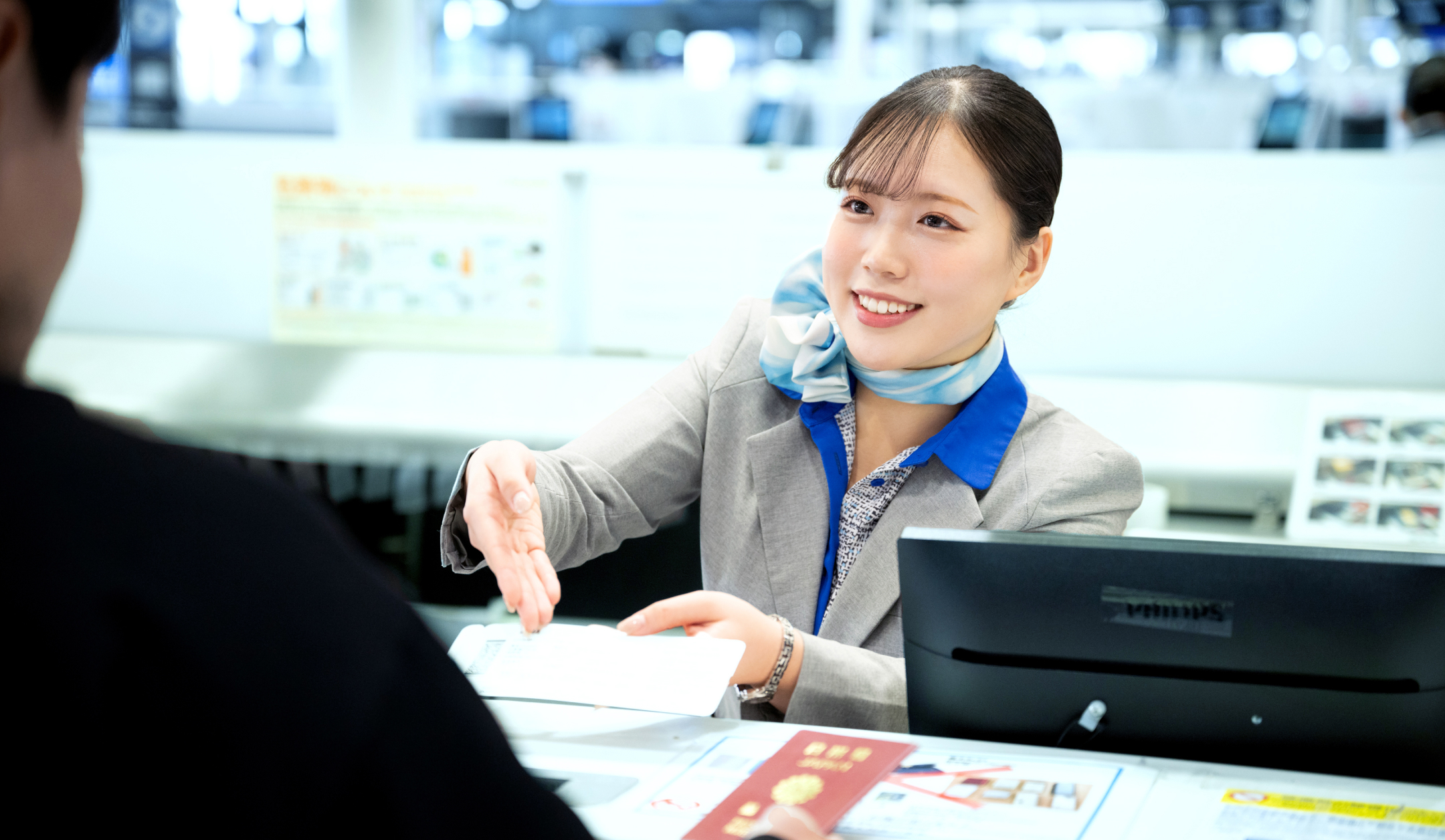 旅客サービス事業 | ANA成田エアポートサービス株式会社